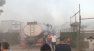 Bursa'da geri dönüşüm tesisinde yangın