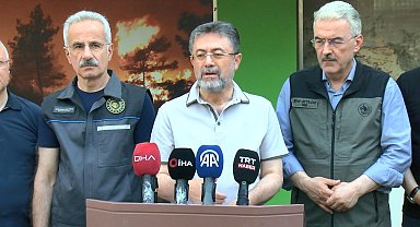 Bursa'daki yangın bölgesi dronla görüntülendi; tahliye edilen mahallelere dönüş başladı