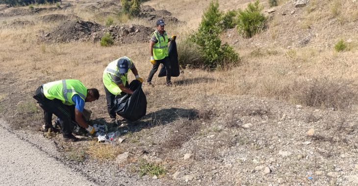 Büyükşehir’den yangın bölgelerinde çevre temizliği