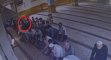 Camideki cinayetin güvenlik kamerası görüntüleri ortaya çıktı