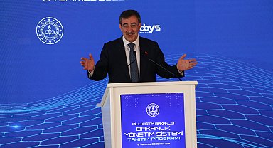 Cevdet Yılmaz: Geleceğin taleplerine de odaklanan bir eğitim modeliyle yol alıyoruz