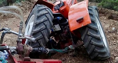 Çiftçinin yangın bölgesine su taşırken hasar gören traktörünü tamir ettirdi