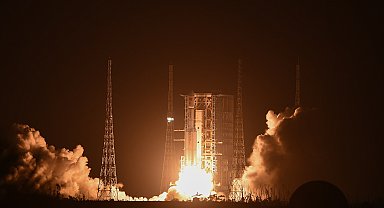 Çin, uzay istasyonuna malzeme göndermek için kargo gemisi fırlattı