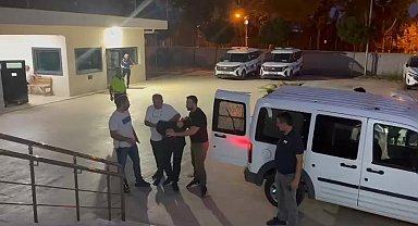 Cuma namazı çıkışı silahlı saldırı; 4 yaralı