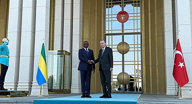 Cumhurbaşkanı Erdoğan, Gabon Cumhurbaşkanı Nguema'yı resmi törenle karşıladı