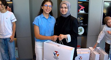 DENEYAP atölyelerinde eğitim gören 67 öğrenci LGS'de tam puan aldı