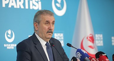 Destici: Peygamber Efendimizi, kutsallarımızı ve değerlerimizi hedef aldığınız sürece hedefimizdesiniz