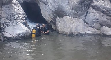 Doğa gezisi sırasında kanyona düşüp öldü