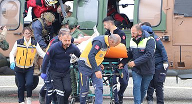 Dünya turuna çıkan pilotun tek motorlu uçağı düştü; pilot öldü, kadın yolcuya sağ ulaşıld