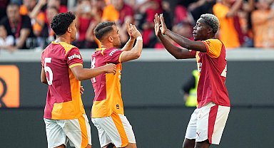 Galatasaray, Avusturya kampındaki ilk hazırlık maçını kazandı