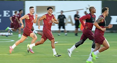 Galatasaray'da yeni sezon hazırlıkları sürüyor