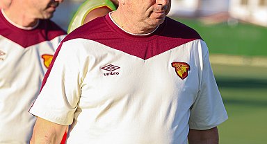 Göztepe Teknik Direktörü Stoilov: Hedefimiz genç transfer yapmak