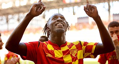 Göztepe'de Solet defteri kapandı