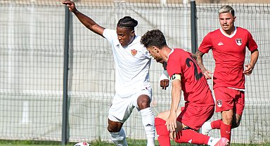 Hatayspor hazırlık maçında Vanspor'u 1-0 mağlup etti