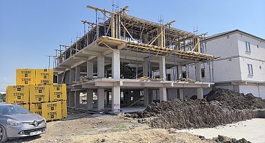 İnşaatın 3'üncü katından düşen işçi öldü