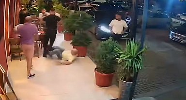 İş yerinde 2 kişinin yaralandığı silahlı saldırı kamerada