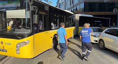 İstanbul - Avcılar trafiğini kilitleyen park; sürücüler tepki gösterdi