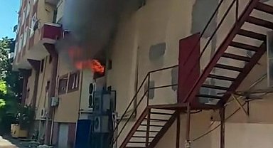 İstanbul- Avcılar'da market deposunda yangın
