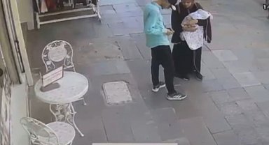 İstanbul- Bağcılar'da altın kesesini düşürdü, yolda bulan kişi alıp uzaklaştı