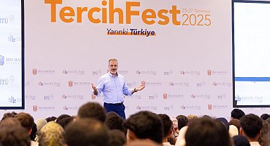 İstanbul- Bakan Fidan, TercihFest'te gençlerle bir araya geldi