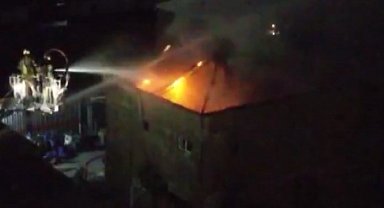 İstanbul- Başakşehir'de, fabrikada çıkan yangın büyümeden söndürüldü