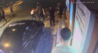 İstanbul - Beyoğlu'nda 'laf atma' tartışmasında 17 yaşındaki Umut bıçakla ağır yaralandı