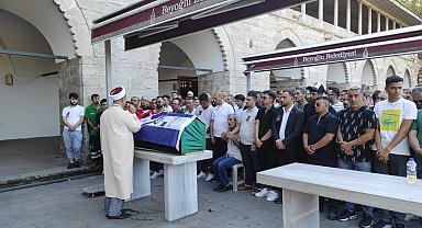 İstanbul- Beyoğlu'nda kazada hayatını kaybeden belediye işçisi son yolculuğuna uğurlandı