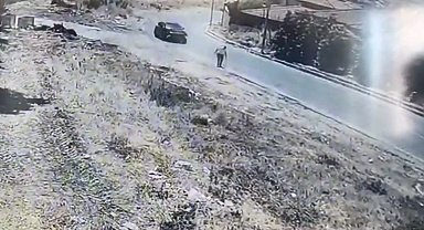 İstanbul - Büyükçekmece'de 15 yaşındaki sürücünün kullandığı cipin çarptığı yaya hayatını kaybetti