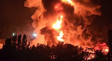 İstanbul-Çekmeköy'de fabrikada yangın -2