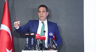 İstanbul - CHP Grup Başkan Vekili Başarır, partisinin İstanbul İl Başkanlığı'nda konuştu