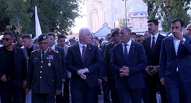 İstanbul - Fatih Saraçhane'de 15 Temmuz Demokrasi ve Milli Birlik Günü programı düzenlendi
