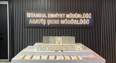 İstanbul - Fatih'te kuyumcuya sahte ziynet eşyası verip külçe altın alan şüpheliler yakalandı