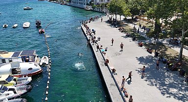 İstanbul - İstanbul'da sıcak havadan bunalanlar boğazda serinledi