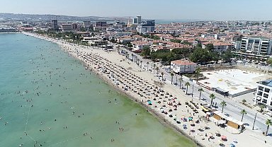 İstanbul- İstanbul'da sıcak havadan bunalanlar sahillere akın etti