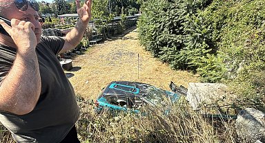 İstanbul - Sarıyer'de araçla çarpışan otomobil fidanlığa uçtu: 'Bu arabadan sağ çıktıysa söyleyecek kelime bulamıyorum'