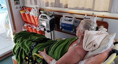 İstanköy Adası'nda rahatsızlanan kadın, deniz ambulansıyla Bodrum'a getirildi