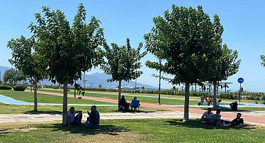 İzmir'de sıcaklık rekoru kırıldı