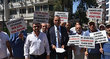 İzmir'deki 'yolsuzluk' operasyonunda gözaltı sayısı 130'a yükseldi Video eklendi