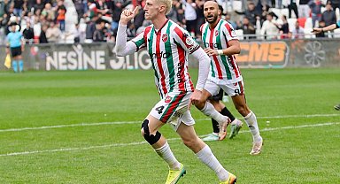 Karşıyaka'da ilk görüşme Abdülkadir'le