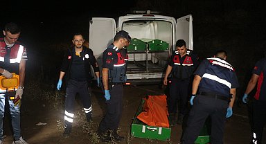 Kayıp olarak aranan 2 kuzenin bulunduğu otomobil Kelkit Çayı kenarında bulundu