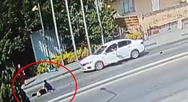 Kazada birlikte yaralandılar, kendisi acısını unutup annesine koştu