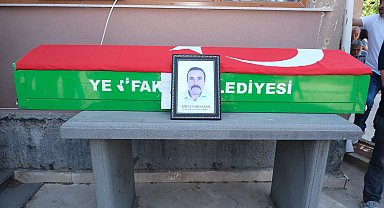 Kazada hayatını kaybeden Yenifakılı Belediye Başkanı, toprağa verildi