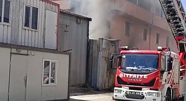 Kereste fabrikasında çıkan yangın büyümeden söndürüldü