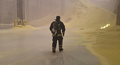 Kütahya'da bor fabrikasında çıkan yangın söndürüldü