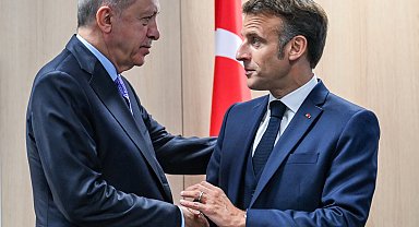 Macron, Cumhurbaşkanı Erdoğan'la Gazze'deki durum hakkında görüştüğünü söyledi