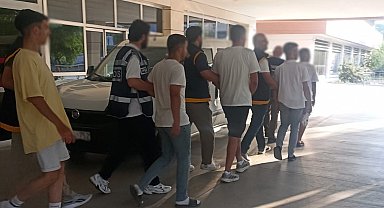 Manisa'da 'FETÖ' yalanıyla 70 yaşındaki kişiyi 1.2 milyon TL dolandıran 5 kişi tutuklandı