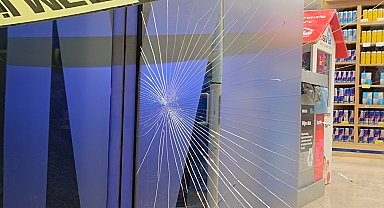 Markette kasa sırası tartışmasında silahlı kavga: 2 yaralı