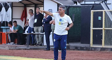 Menemen FK'da Basatemür yol ayrımına geldi