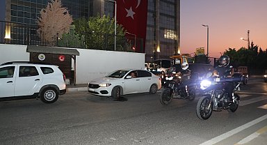 Mersin'de fuhuş operasyonu: 22 gözaltı