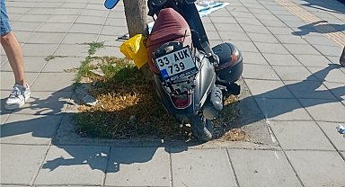 Mersin'de otomobilin çarptığı motosikletli hayatını kaybetti
